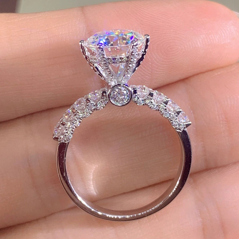 Eleganz Diamond Ring