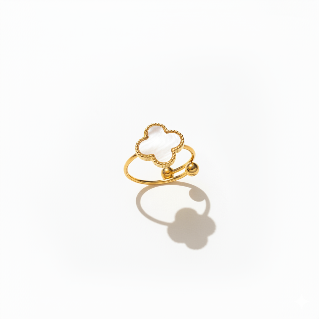 Clover /ring
