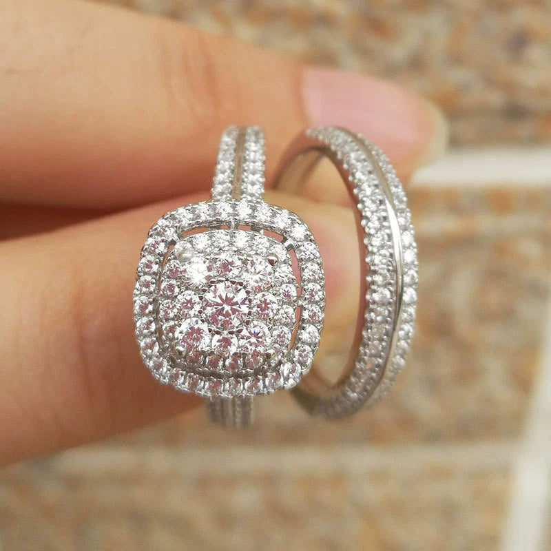Elegant ring