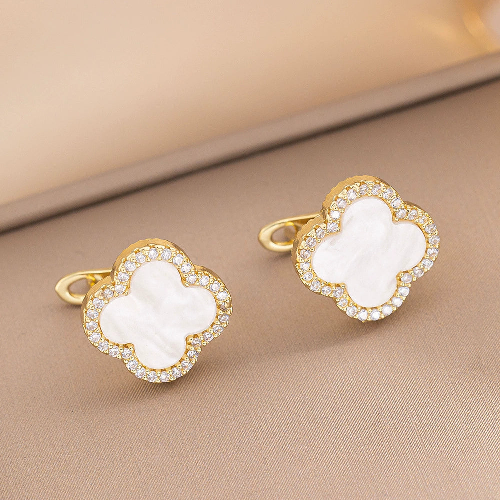 Clover Diamond /earrings